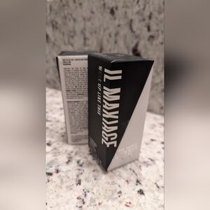 IL MAKIAGE LIQUID FOUNDATION - WOKE UP LIKE THIS Shade #35 - NEW!!